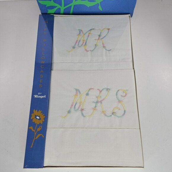 Vintage Riegel Gift Pillowcases Set Mr Mrs Wedding Gift Cotton - Picture 2 of 7
